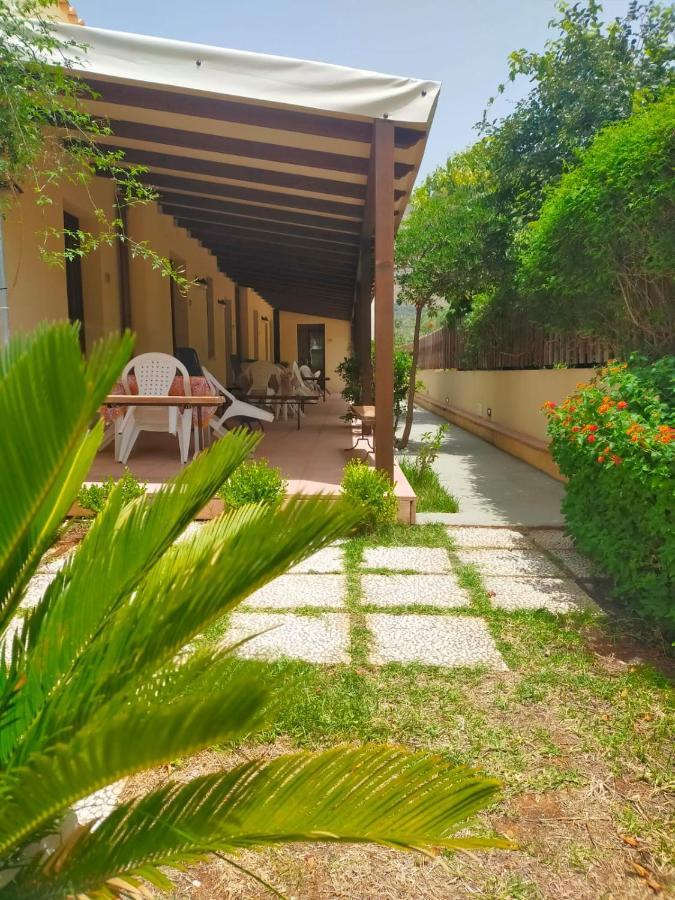 Aquilone Apartman Castelluzzo Kültér fotó